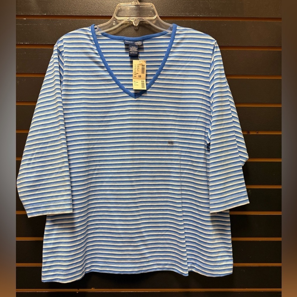 Venezia Plus Size 18/20 Blue White Striped V-Neck Top NWT